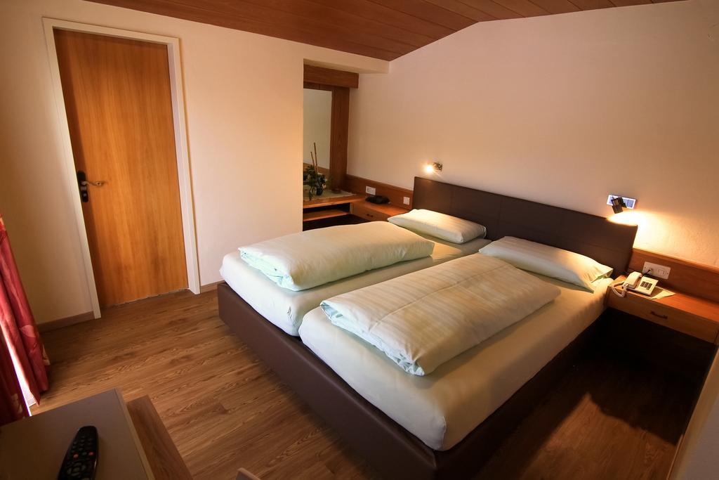 Hotel Cristallago Seefeld in Tirol Værelse billede