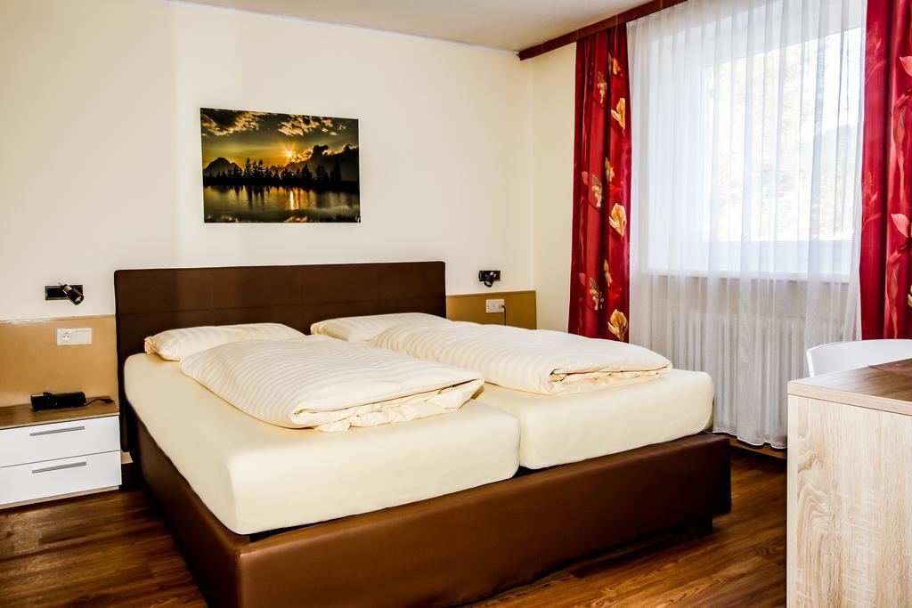 Hotel Cristallago Seefeld in Tirol Værelse billede
